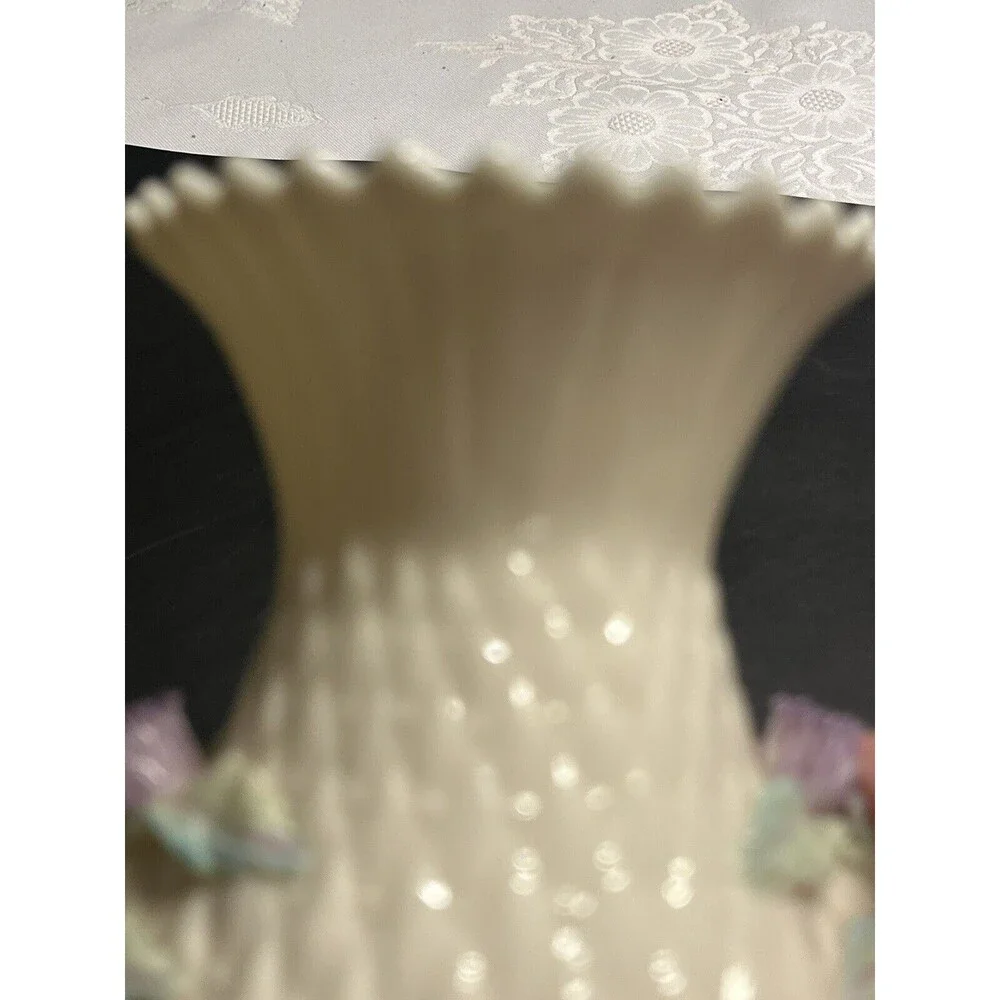 Belleek vtg thistle